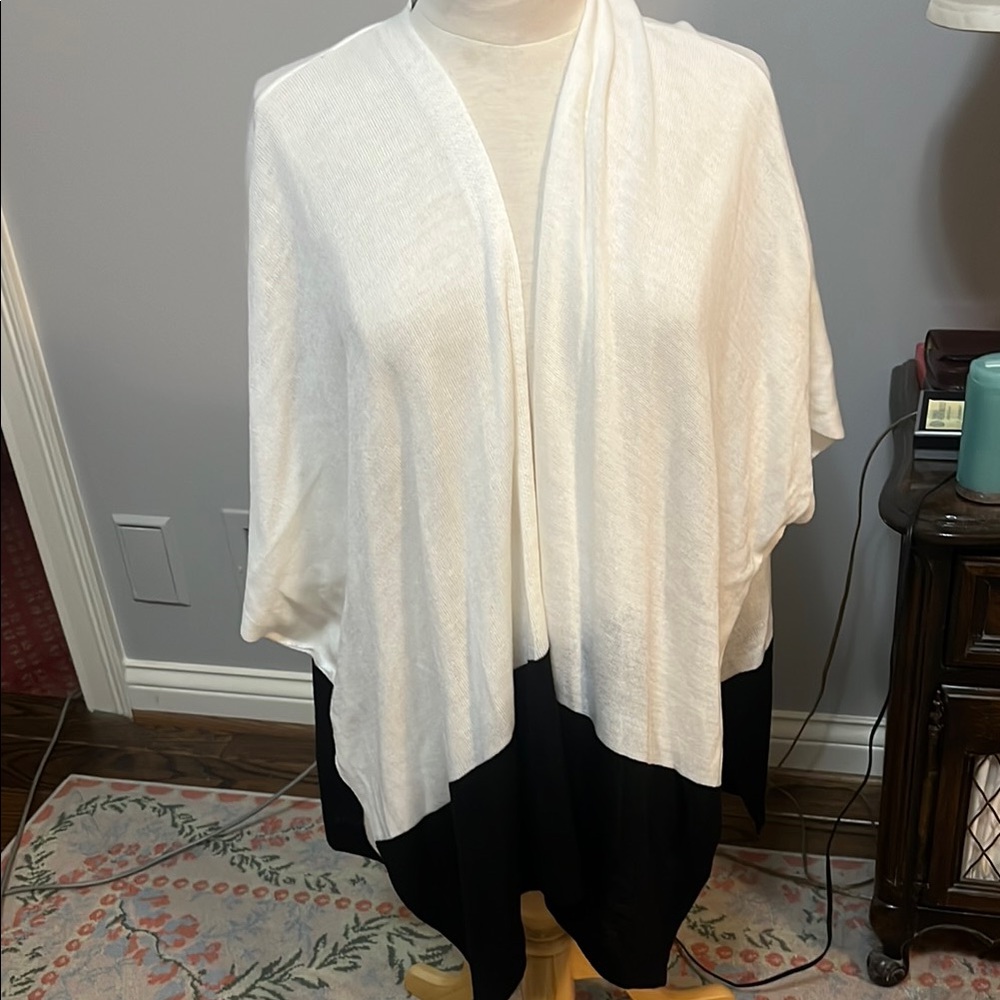 Elegant White and Black Women's Cardigan One Fits All perfect for travel